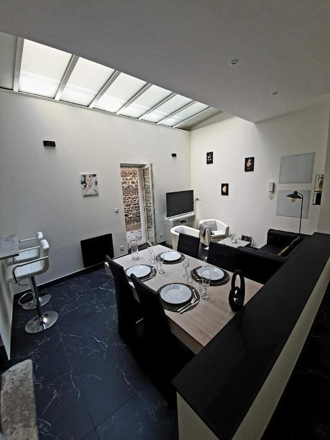 La Forteresse - Jacuzzi/Sauna - Centre Historique Apartment รูออง ภายนอก รูปภาพ