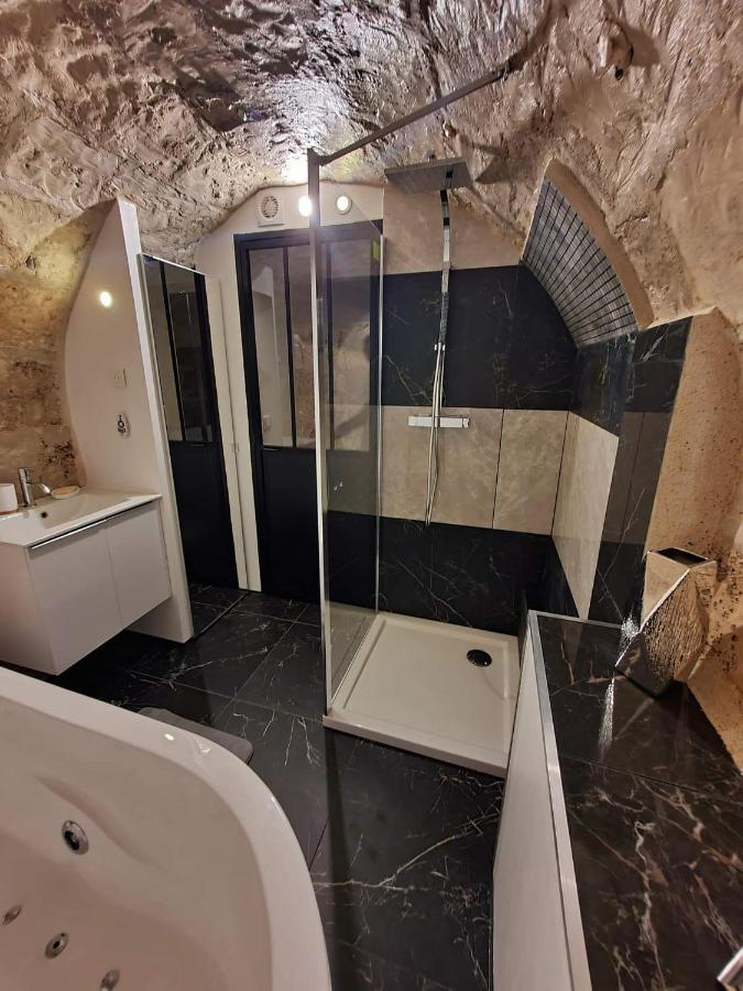 La Forteresse - Jacuzzi/Sauna - Centre Historique Apartment รูออง ภายนอก รูปภาพ